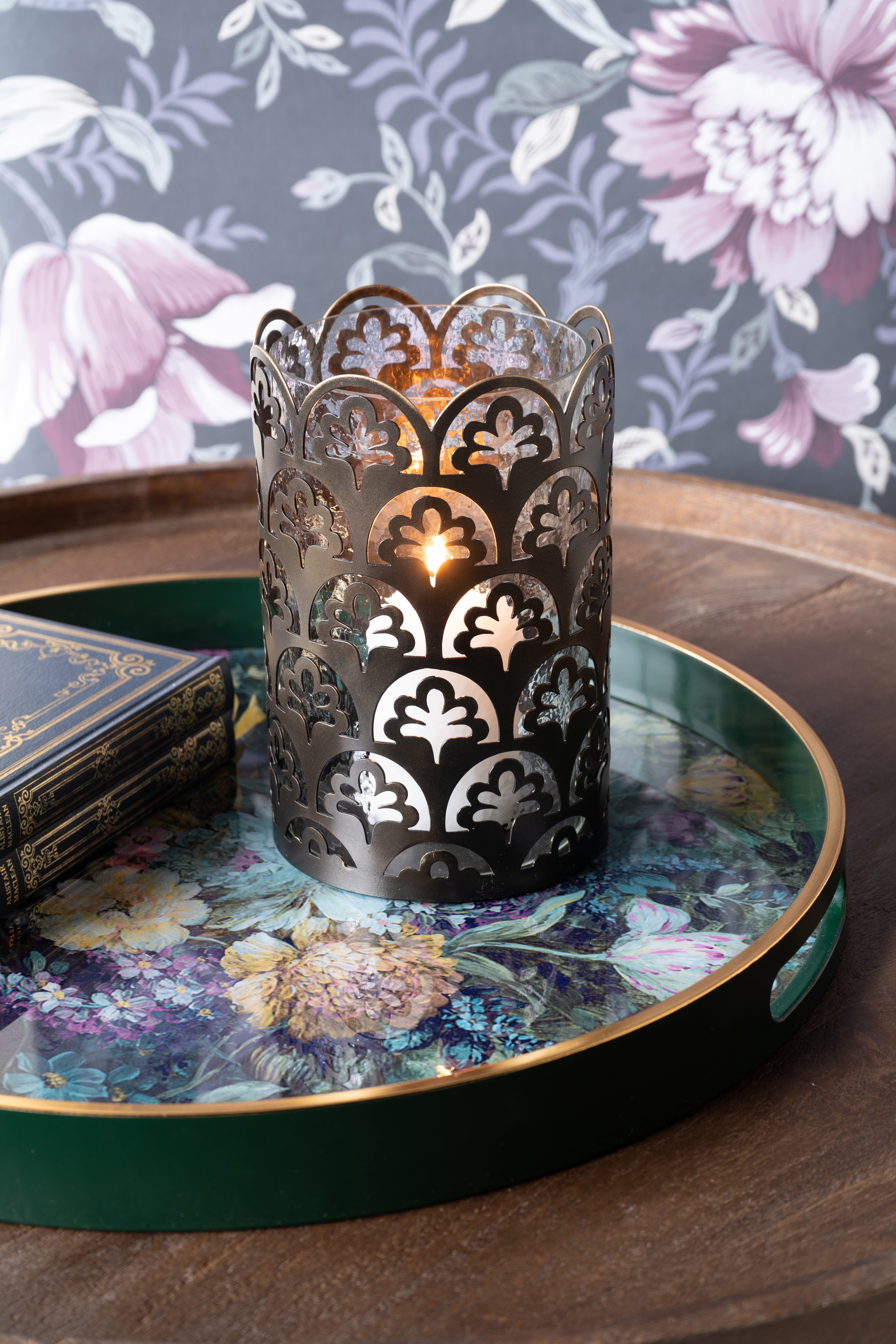 Laura Ashley Medium Catarina Hurricane