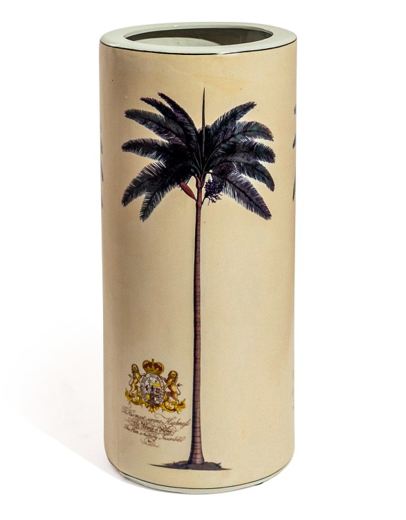 Umbrella stand with palm tree design and coat of arms on a beige background
