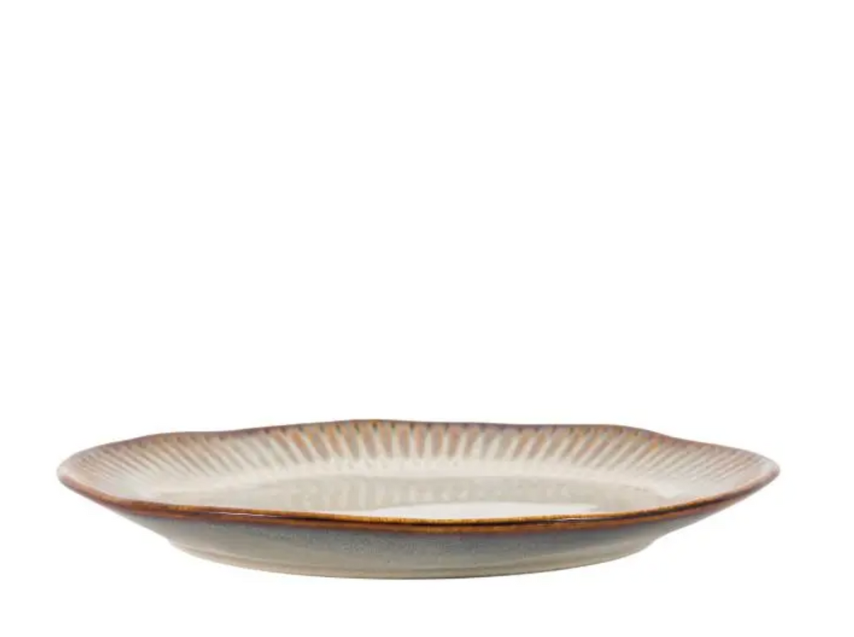 stone coloured ridges diner plates